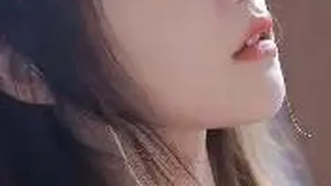 百亿导演遭女星调侃，天赋运气的牌局竟败得如此惨烈！